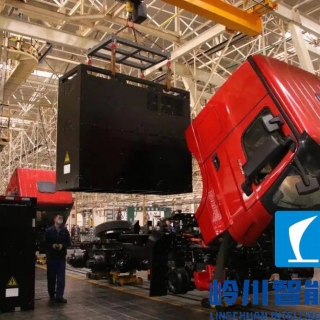 自卸车组装流水线